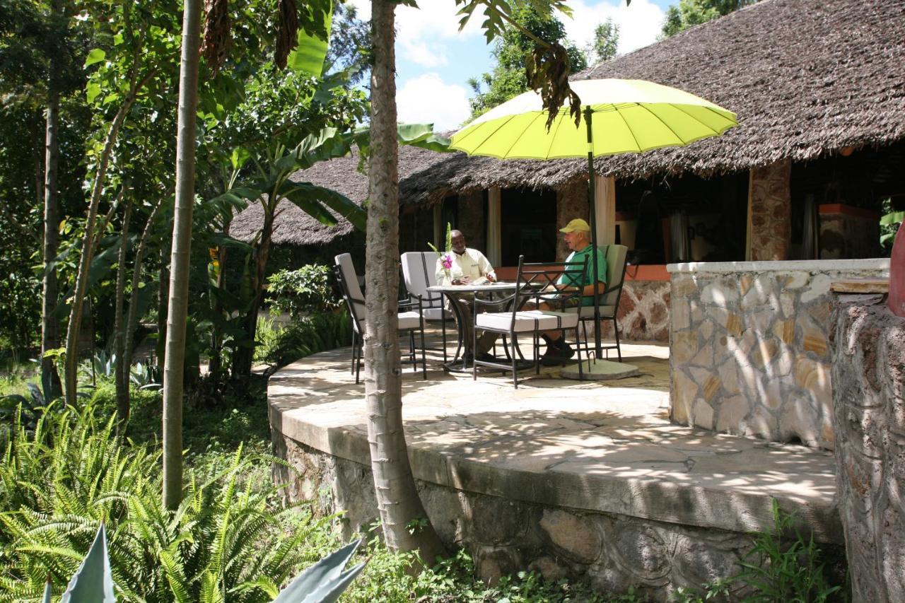 Kiboko Lodge Usa River エクステリア 写真